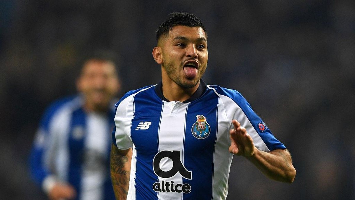 Chelsea dipastikan dekati Jesus Manuel Corona. (Foto: Getty Images)