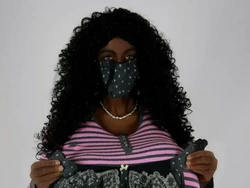 Wanita Berdada 32T Bikin Masker dari Bra, Bisa Dapat 12 Masker dari 1 Bra