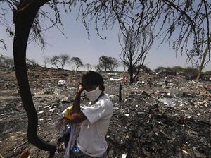 Kawasan Kumuh di India Porak Poranda Dilalap Si Jago Merah