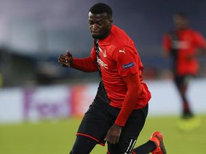 Gegara Pacuan Kuda, MBaye Niang Kena Sanksi Denda