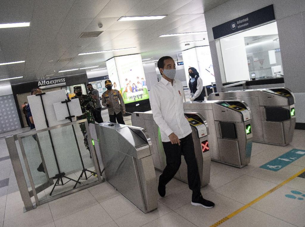 Jokowi Minta Target 10 Ribu Spesimen Tes Corona Per Hari Dikejar Jokowi Minta Target 10 Ribu Spesimen Tes Corona Per Hari Dikejar