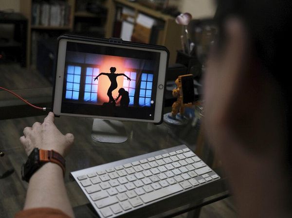 Nasib Penari Indonesia Ngamen Online di Tengah Pandemi