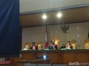 Korupsi Rp 4,9 M, Eks Dirut PJT II Purwakarta Divonis 5 Tahun Bui