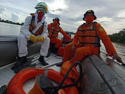 Kapal di Sungai Musi Tenggelam Dihantam Ombak, 1 Penumpang Tewas