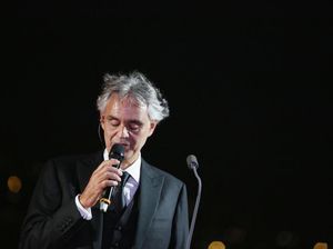 Andrea Bocelli Cerita Pengalaman Terjangkit Corona: Bagai Mimpi Buruk Andrea Bocelli Cerita Pengalaman Terjangkit Corona: Bagai Mimpi Buruk
