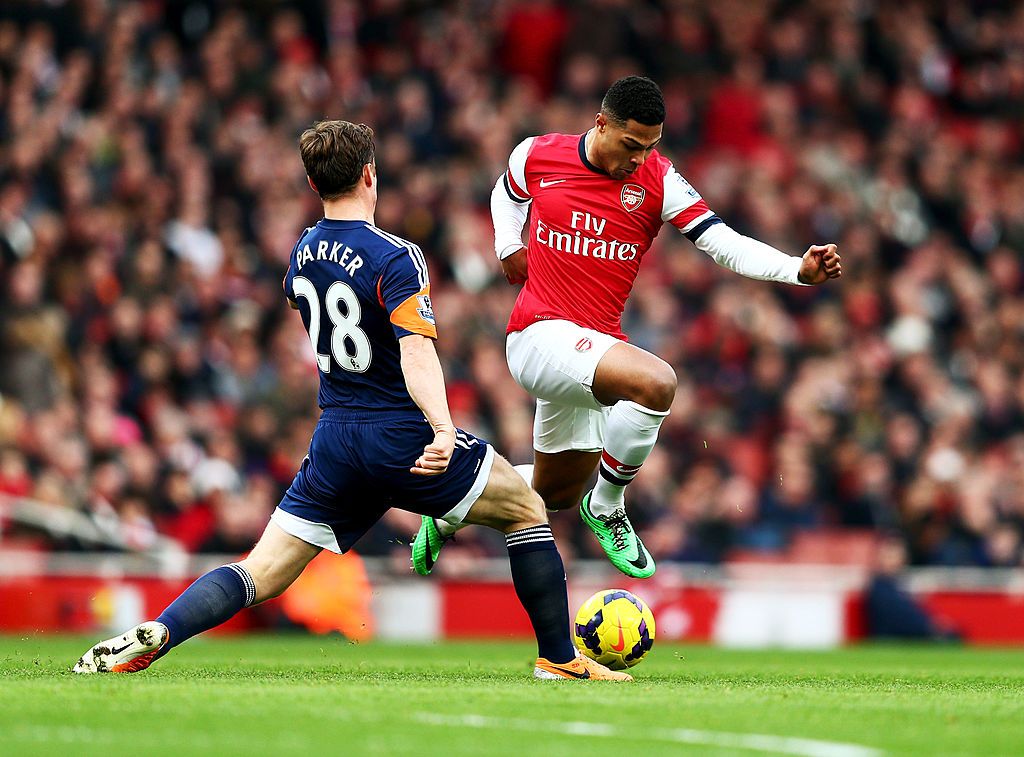 Serge Gnabry (kanan) saat berseragam Arsenal
