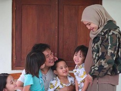 Pamer Perut Buncit, Zaskia Mecca Diberi Ucapan Selamat Hamil Lagi