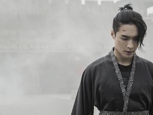 Album Baru Lay EXO Catat Rekor Baru di China Album Baru Lay EXO Catat Rekor Baru di China