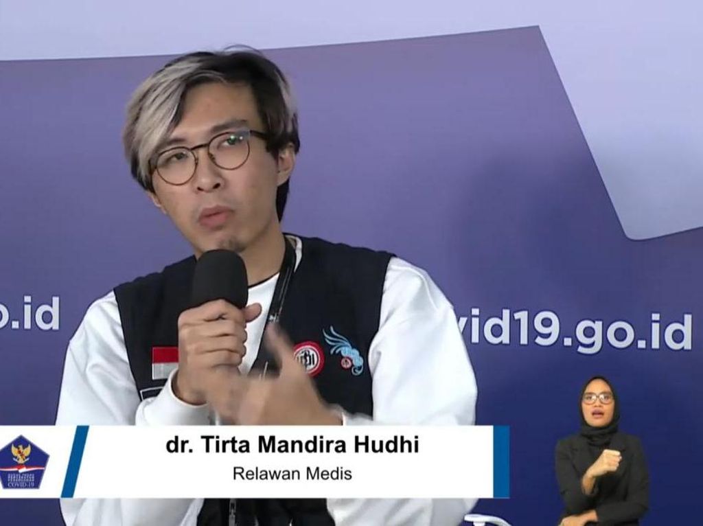 dr Tirta Jadi Saksi Ahli di Kasus Hoax Tak Percaya COVID dr Lois dr Tirta Jadi Saksi Ahli di Kasus Hoax Tak Percaya COVID dr Lois
