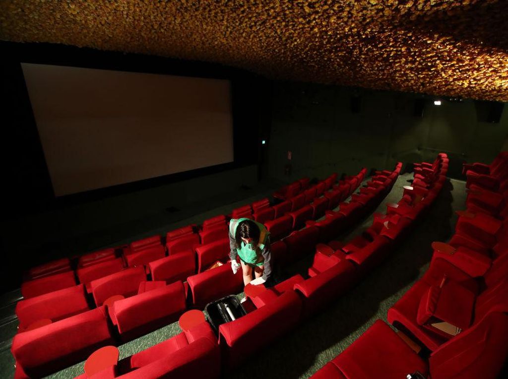 Daftar Film yang Tayang saat Bioskop di Jakarta Buka Lagi Daftar Film yang Tayang saat Bioskop di Jakarta Buka Lagi