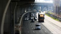 H+3 Lebaran, Tol Japek Ramai Lancar