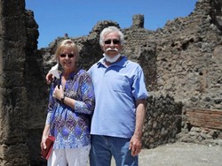 Niat Ingin Wisata, Pasangan Ini Malah Terjebak 2,5 Bulan di Italia