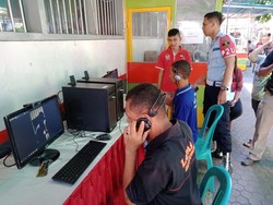 Warga Binaan Lapas Banyuwangi Manfaatkan Video Call untuk Berlebaran