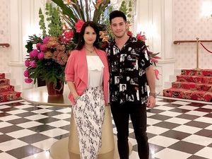 Jalani LDR, Maria Ozawa Video Call Kekasih Tiap Malam