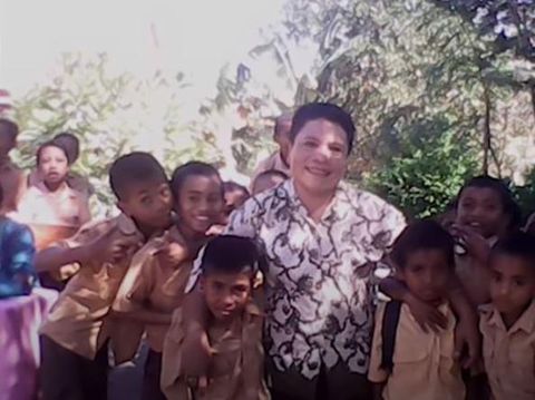 Guru honorer di NTT, Maria Yosephine