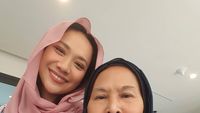 Foto: Penampilan Bunga Citra Lestari Saat Lebaran Pakai Brand Hijab Miliknya