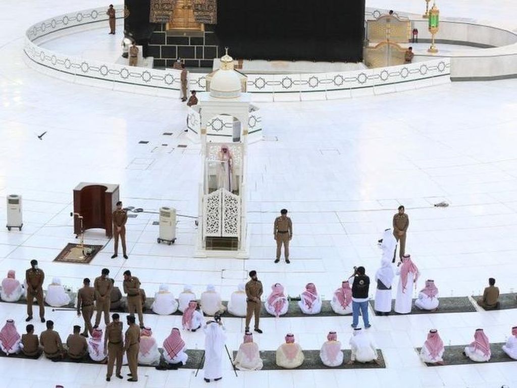 Arab Saudi Longgarkan Lockdown, Tapi Ibadah Haji Kecil Kemungkinan Tahun Ini Arab Saudi Longgarkan Lockdown, Tapi Ibadah Haji Kecil Kemungkinan Tahun Ini