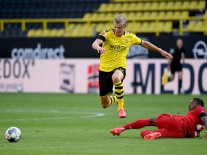 Erling Haaland Cedera Gara-gara Tabrak Wasit?