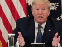 Corona Tewaskan 100 Ribu, Trump Klaim Tanpa Responsnya Jumlahnya Lebih Tinggi