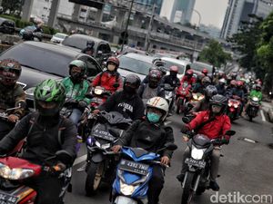 Anies Wajibkan Motor di Jakarta Uji Emisi, di Mana Bengkelnya?
