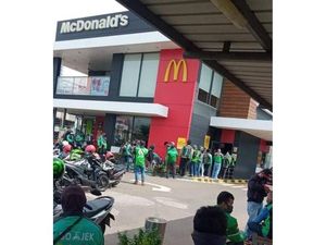 Curhatan Driver Ojol Berjam-jam Antre di Resto Fast Food