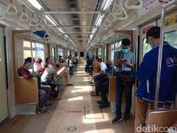 Penjelasan KCI soal Penerapan New Normal di KRL