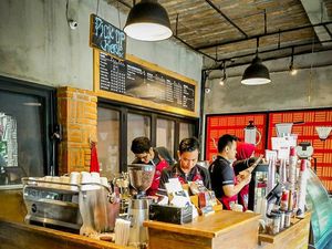 Bukan New Normal, Kafe Ini Terapkan New Protocol yang Aman Untuk Pengunjung