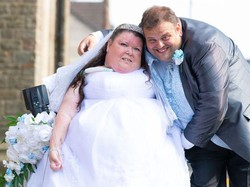 Perjalanan Cinta Wanita Lumpuh Bertemu Belahan Jiwa di Online Berakhir Sedih