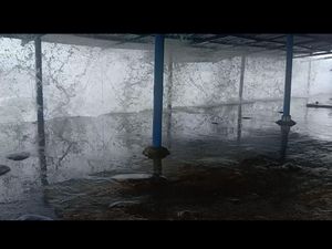 Gelombang Tinggi Terjadi di Bengkulu, Nelayan Tak Berani Melaut