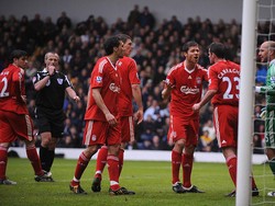 Bak Michael Jordan, Carragher Nyaris Baku Hantam dengan Rekan Setim