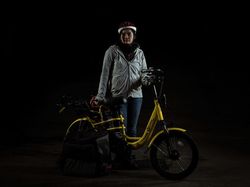 Potret Pengantar Makanan Australia di Tengah Pandemi