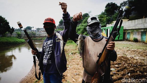 Gaya Baru Memancing dengan Senapan Angin