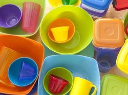 Sejarah Tupperware: Dari Kesayangan Emak hingga Terancam Bangkrut