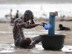 Potret India di Tengah Pandemi, Gelombang Panas-Serbuan Belalang Potret India di Tengah Pandemi, Gelombang Panas-Serbuan Belalang
