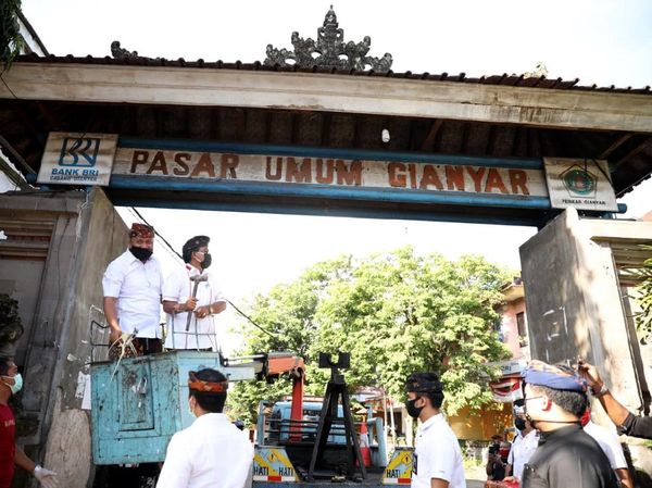 Proyek Revitalisasi Pasar di Bali Terapkan Protokol COVID-19
