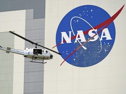 NASA Punya Kalung Ajaib, Cegah Penularan COVID-19