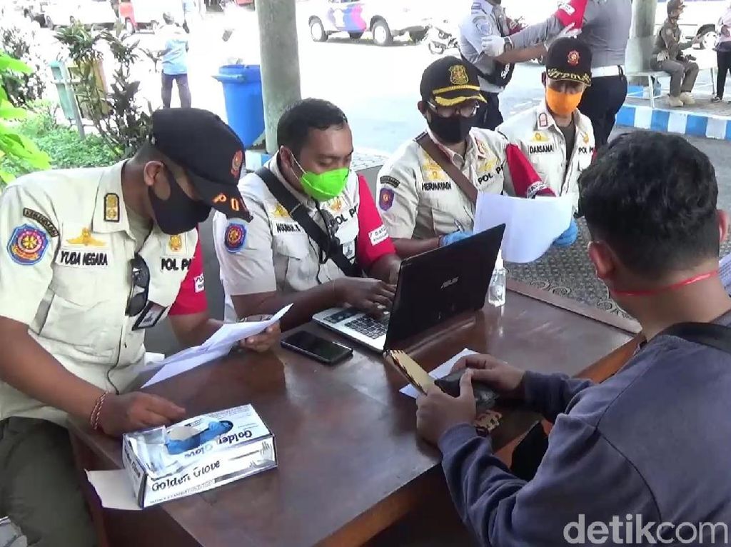Cek Kesiapan Penyekatan Pemudik, Polda Bali Sampai Turun Ke Banyuwangi Cek Kesiapan Penyekatan Pemudik, Polda Bali Sampai Turun Ke Banyuwangi