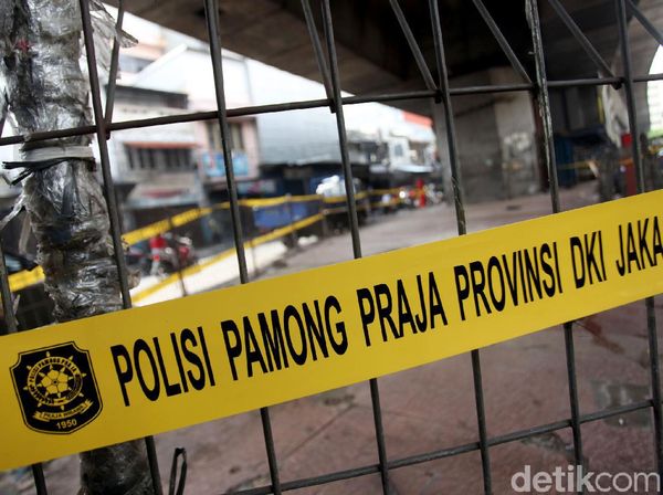 Bersiap Hadapi New Normal, Pasar Pagi Asemka Dijaga Satpol PP