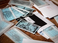 Ai Weiwei Jual Masker Wajah Artsy Rp 733 Ribu untuk Galang Dana COVID-19