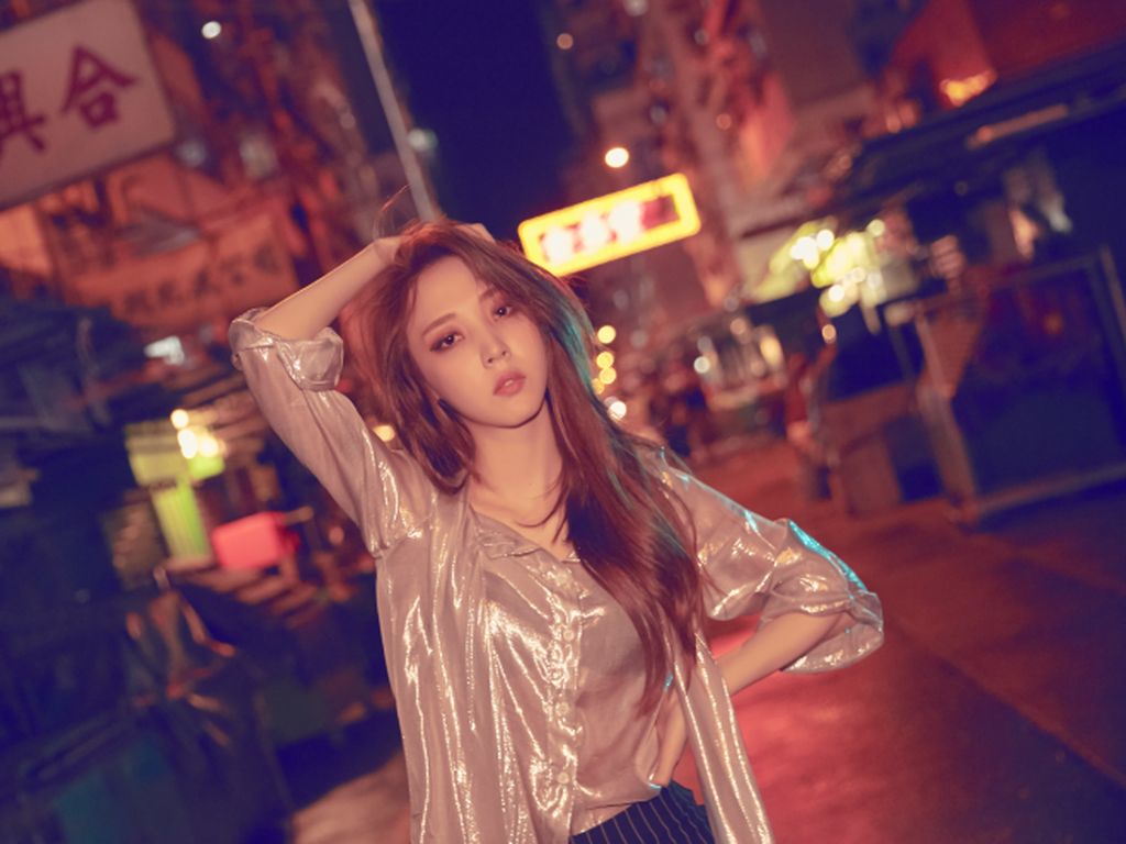 Moonbyul MAMAMOO Tunjukkan Sisi Lain Lewat Absence Moonbyul MAMAMOO Tunjukkan Sisi Lain Lewat Absence