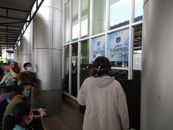 Tak Sempat ke Samsat Buat Bayar Pajak Mobil atau Motor? Lewat Online Gampang, Kok