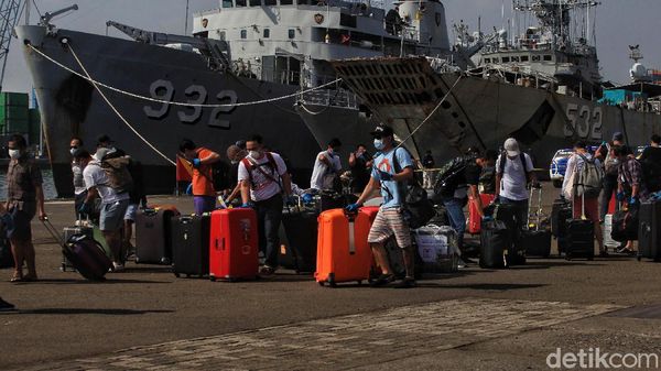 WNI ABK Nieuw Amsterdam Tiba di Pelabuhan Tanjung Priok