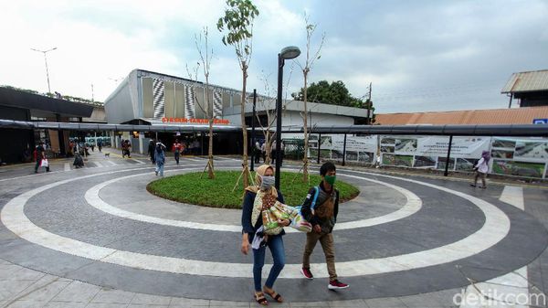 Wajah Baru Stasiun Tanah Abang Kece Abis