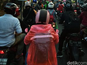 APD ala Pemotor untuk Tangkal Corona