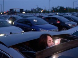 Nonton Konser dari Mobil, Cara Baru Warga Denmark dan Korsel Siasati Corona