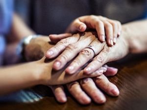 Tangan Berkeringat Tanda Sakit Jantung? Belum Tentu, Bisa Saja Alami Ini Tangan Berkeringat Tanda Sakit Jantung? Belum Tentu, Bisa Saja Alami Ini