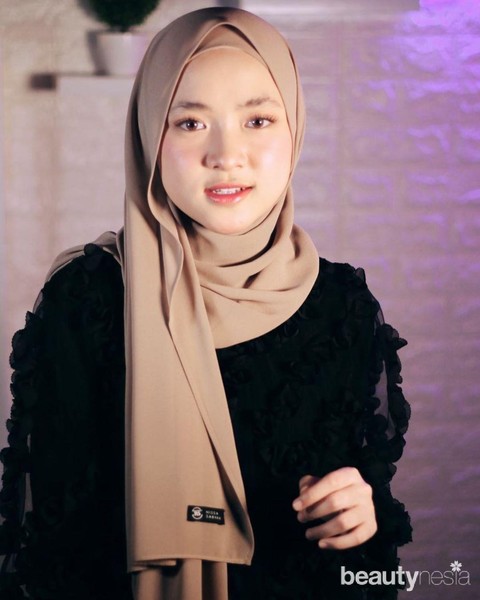 Tampil Cantik 5 Inspirasi Gaya Hijab Nisa Sabyan Terbaru