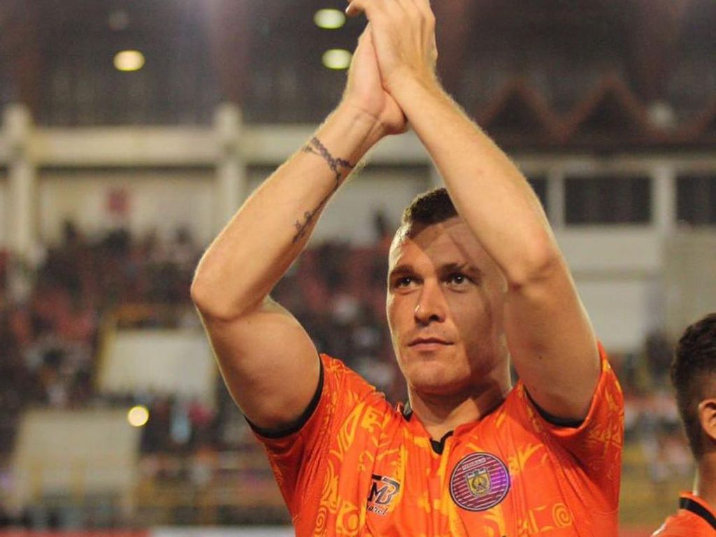 Di Shopee Liga 1 2020, Pesepakbola Ini Serasa Pemain Premier League Di Shopee Liga 1 2020, Pesepakbola Ini Serasa Pemain Premier League