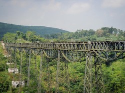 Ini Rute Favorit Turis Saat Naik KA