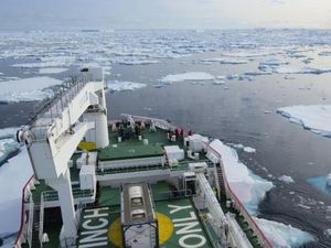 Es Antartika Bisa Mencair Lebih Cepat dari yang Kita Duga